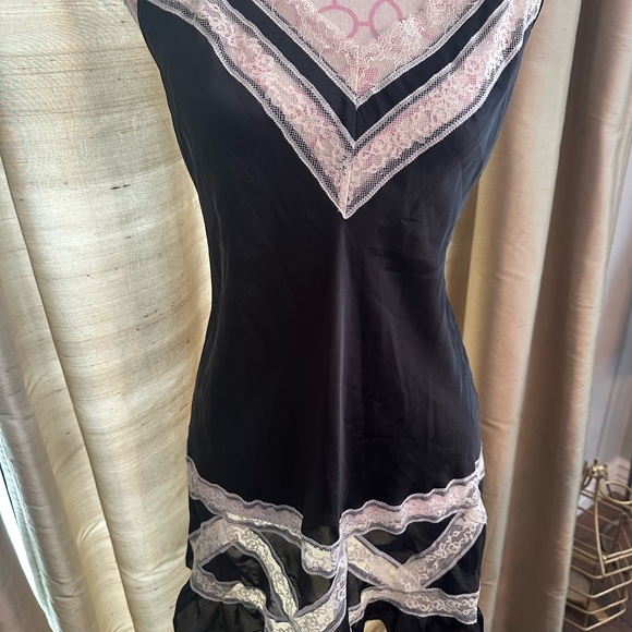 Victoria's Secret Elegant Black Mini Dress with White Lace - Picture 1 of 4